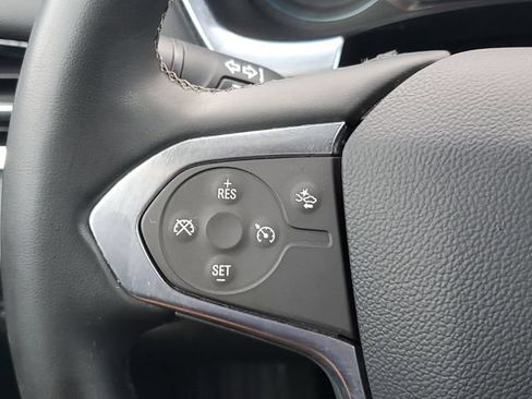 Used 2023 Chevrolet Traverse LT AWD/4WD image 22