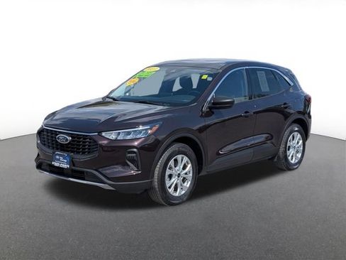 Certified 2023 Ford Escape Active AWD/4WD image 5