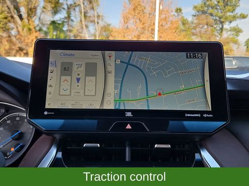 Used 2021 Toyota Venza Limited image 18