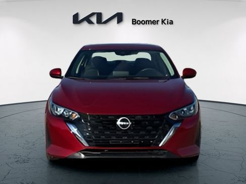 Used 2024 Nissan Sentra SV image 2