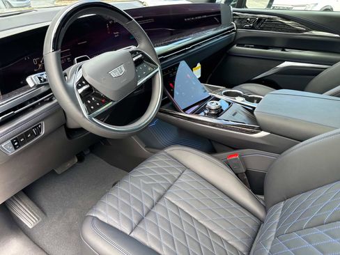 New 2026 Cadillac Escalade IQL Luxury image 21