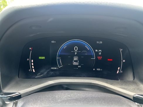 Certified 2025 Toyota Camry SE image 13