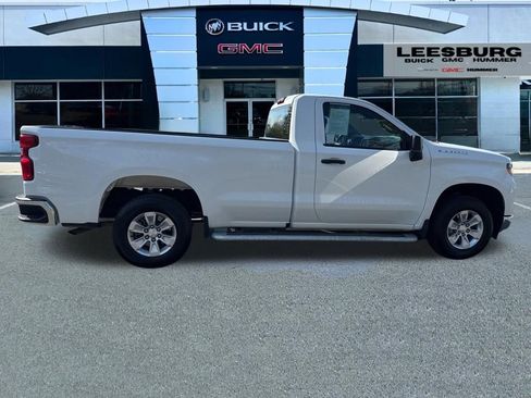 Used 2025 Chevrolet Silverado 1500 W/T image 8