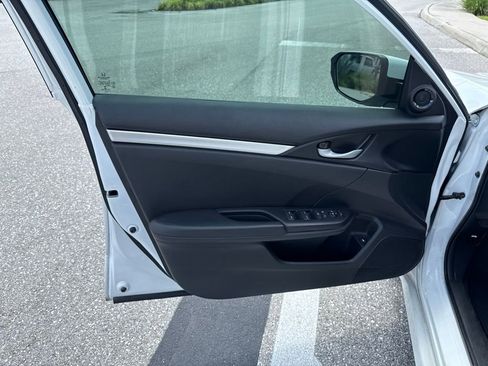 Used 2021 Honda Civic Sport image 14