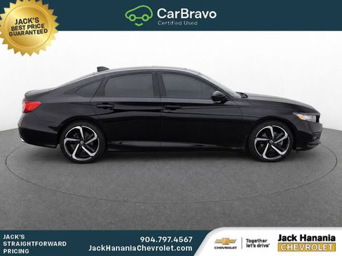 Used 2018 Honda Accord Sport image 5