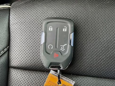 Used 2023 GMC Acadia Denali w/ Denali Ultimate Package image 33