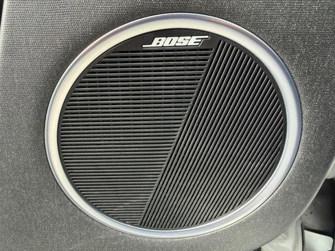 Used 2023 Hyundai Ioniq 5 Limited image 11