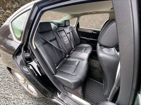 Used 2007 INFINITI M45 Sport w/ Technology Pkg image 18