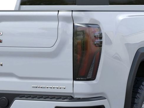 New 2026 GMC Sierra 2500 Denali w/ Denali Reserve Package image 11