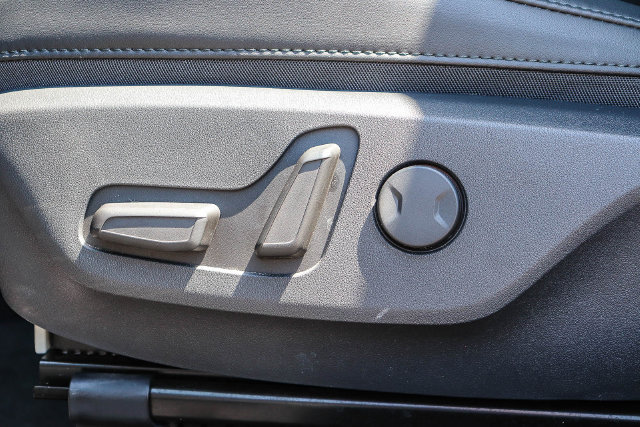 Certified 2025 Kia Niro EX FWD image 21