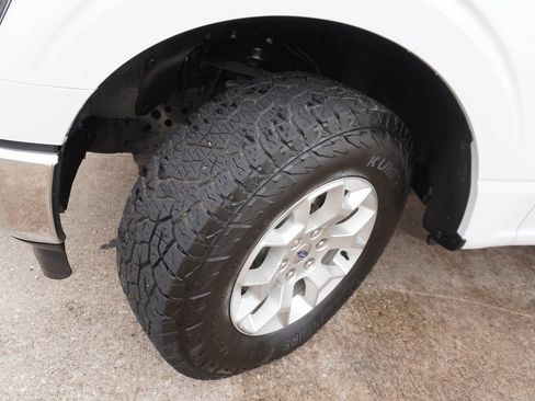 Used 2023 Ford F150 XLT image 28