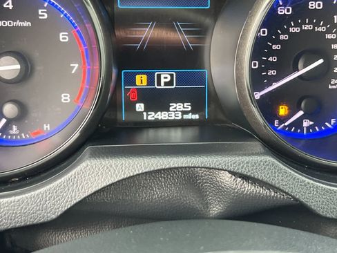 Used 2019 Subaru Outback 2.5i Limited w/ Popular Package #2 image 26