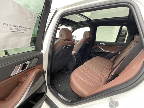 New 2026 BMW X5 xDrive40i w/ Premium Package AWD/4WD image 24