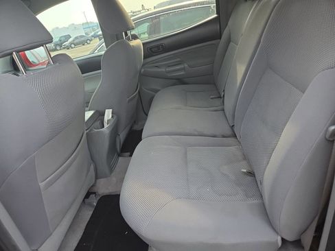 Used 2011 Toyota Tacoma 4x4 Double Cab image 9