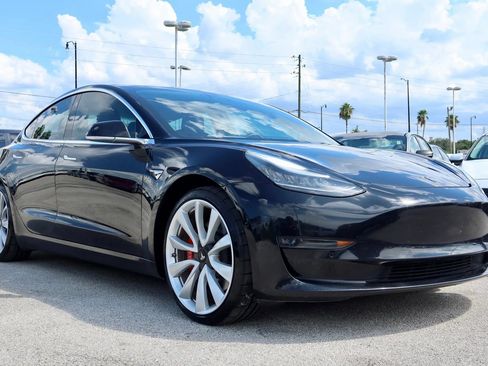 Used 2018 Tesla Model 3 Performance AWD/4WD image 5
