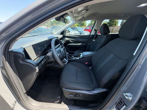 Used 2025 Hyundai Tucson SEL FWD image 30