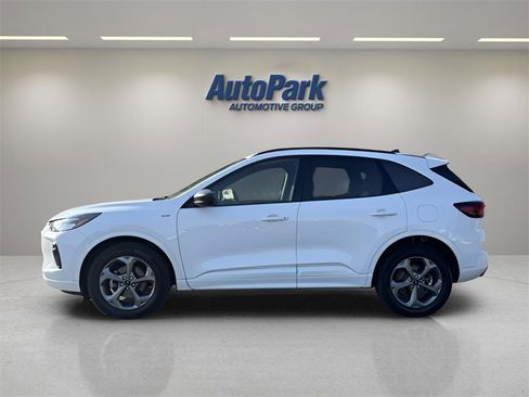 Certified 2023 Ford Escape ST-Line w/ Tech Pack #1 image 4