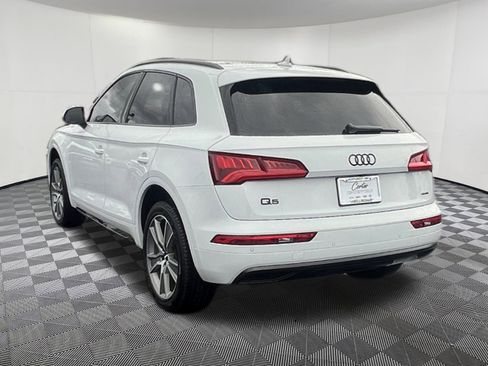 Used 2020 Audi Q5 2.0T Premium Plus w/ Premium Plus Package image 4