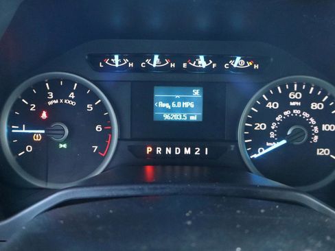 Used 2016 Ford F150 XLT image 19