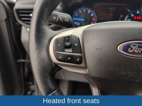 Used 2022 Ford Explorer XLT image 31