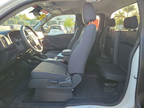 Certified 2024 Nissan Frontier S w/ Technology Package image 8