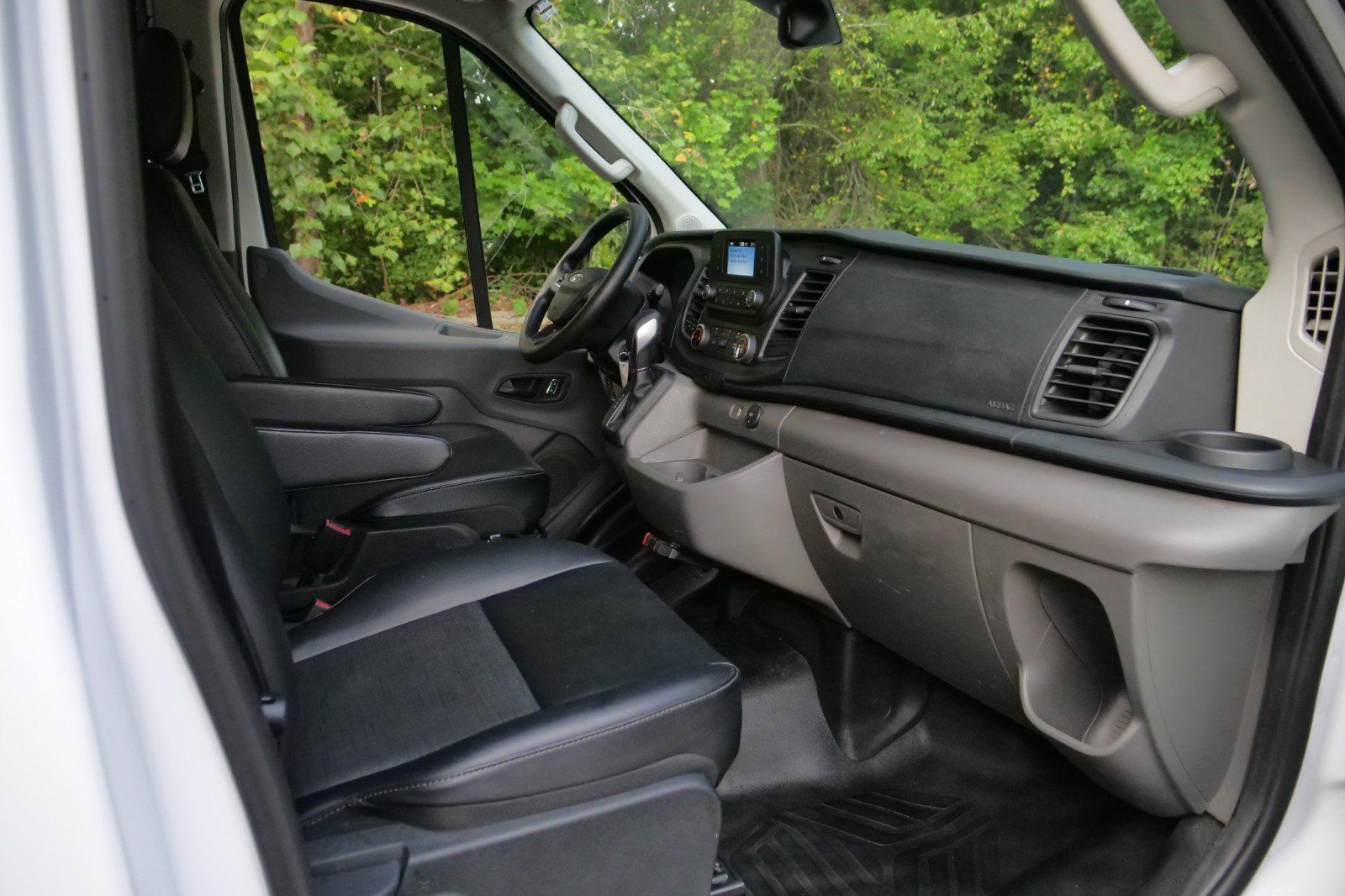 Used 2025 Ford Transit 350 148 High Roof Extended w/ Load Area Protection Package RWD image 27