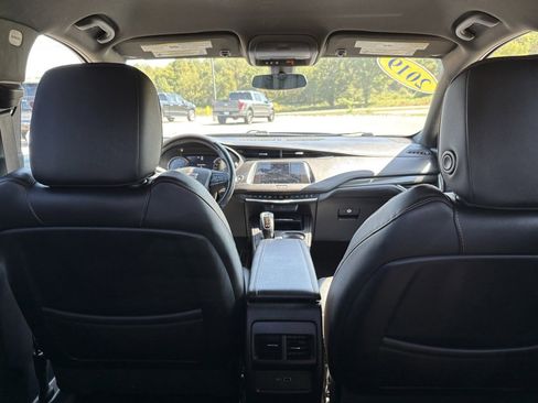 Used 2019 Cadillac XT4 Sport image 24