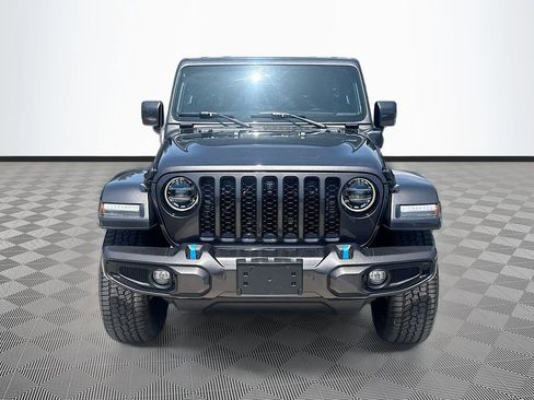 Used 2021 Jeep Wrangler Unlimited Sahara AWD/4WD image 2