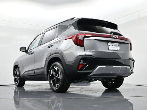 Used 2026 Kia Seltos S AWD/4WD image 14