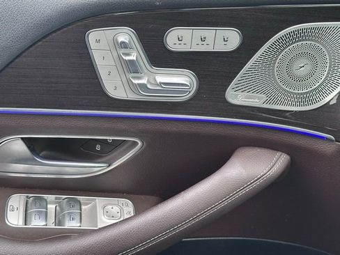 Used 2023 Mercedes-Benz GLS 450 4MATIC image 25