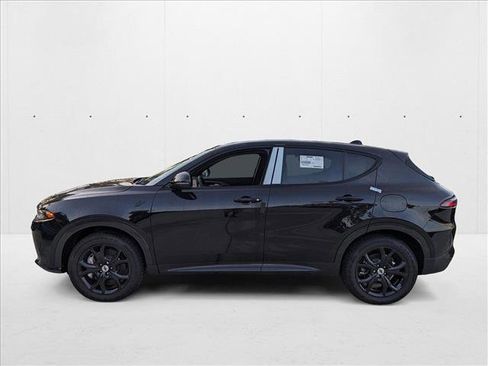 New 2024 Dodge Hornet R/T Plus w/ R/T Blacktop Package AWD/4WD image 5
