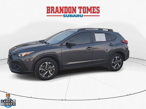 Used 2024 Subaru Crosstrek 2.0i Premium w/ Crosstrek Mirror Package AWD/4WD image 4