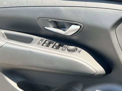 New 2025 Hyundai Tucson XRT image 9