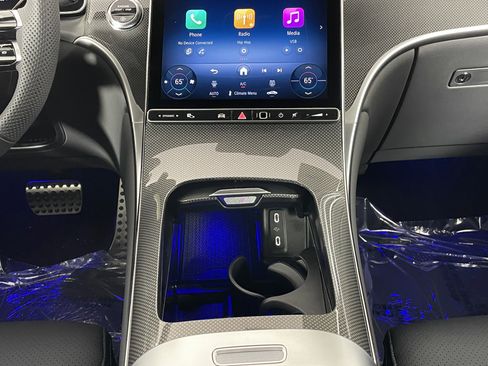 New 2026 Mercedes-Benz GLC 300 image 18