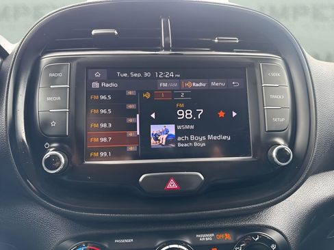 Used 2023 Kia Soul LX w/ Option Group 015 image 16