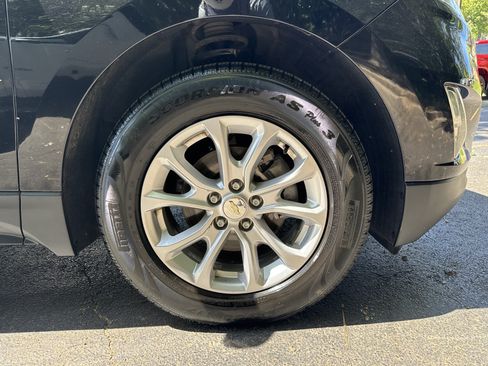 Used 2020 Chevrolet Equinox LT FWD image 11