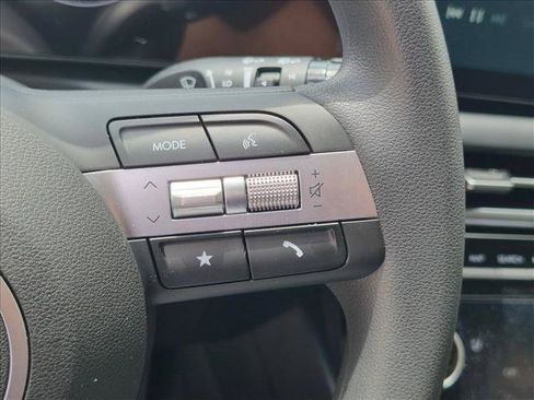 Used 2026 Hyundai Tucson SEL FWD image 18