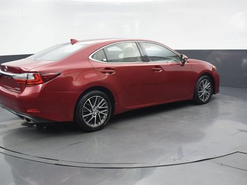 Used 2017 Lexus ES 350 FWD image 6