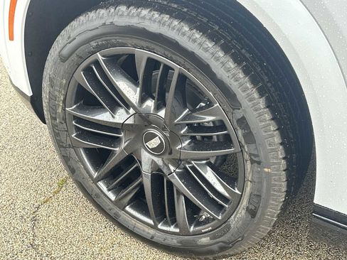 New 2026 Cadillac Escalade IQ Sport 1 w/ LPO, ONYX Package image 23