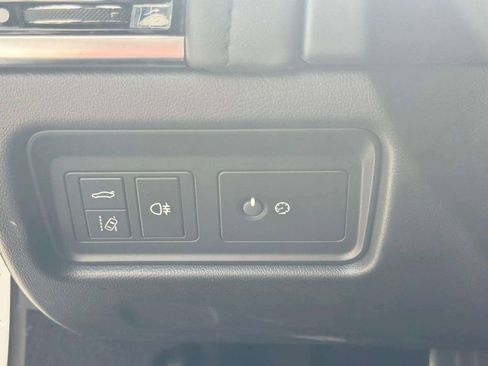 Used 2023 Jaguar F-TYPE R-Dynamic image 31