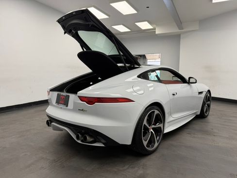 Used 2017 Jaguar F-TYPE R AWD/4WD image 58