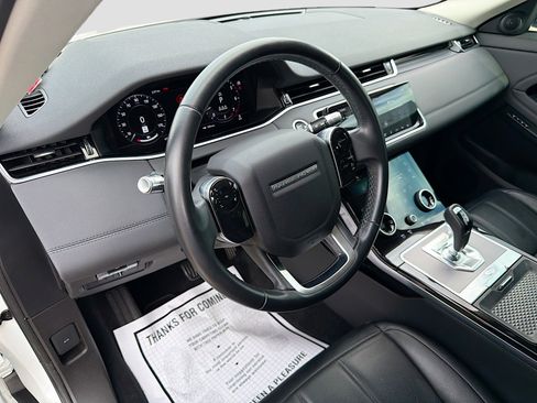 Used 2020 Land Rover Range Rover Evoque SE image 26