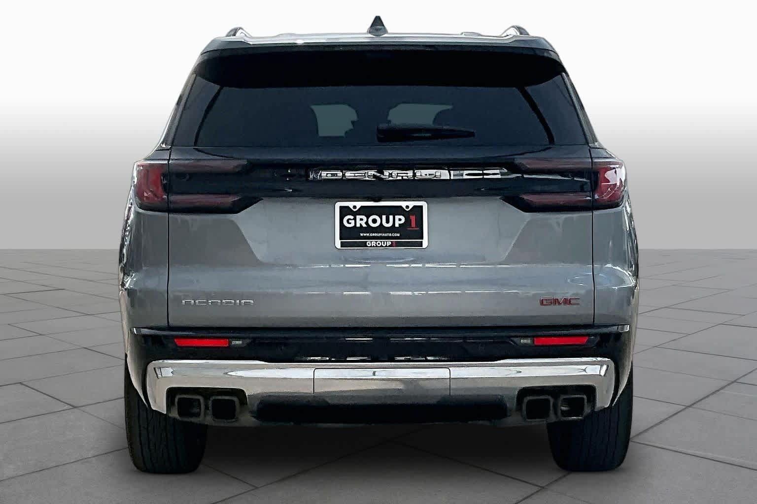 Used 2024 GMC Acadia Denali w/ Super Cruise Package FWD image 5