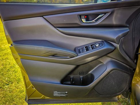 Used 2023 Subaru Ascent Onyx Edition image 10