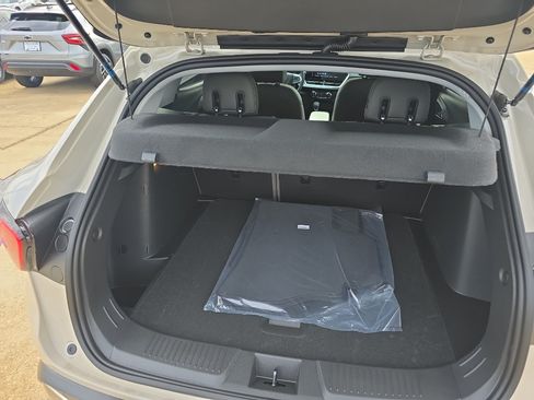 New 2026 Chevrolet Trax ACTIV w/ Driver Confidence Package FWD image 13