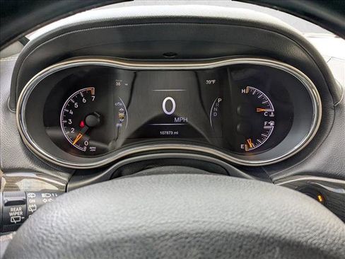 Used 2017 Jeep Grand Cherokee Overland w/ Jeep Active Safety Group image 11