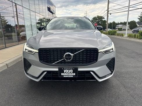 Used 2025 Volvo XC60 B5 Plus AWD/4WD image 7
