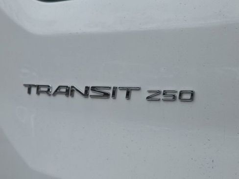 Used 2023 Ford Transit 250 Low Roof AWD w/ Exterior Upgrade Package image 31