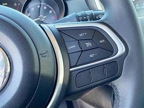 Used 2023 FIAT 500X Pop w/ Comfort Group image 34