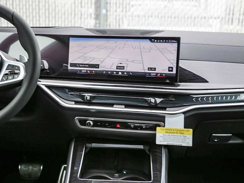 New 2026 BMW X5 xDrive50e w/ M Sport Package image 12